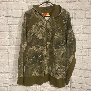SHE Outdoor XXL hunting hoodie.